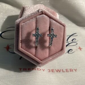 - ✝️Luxurious and Elegant CZ Diamond Cross lever back Huggie hoop earrings